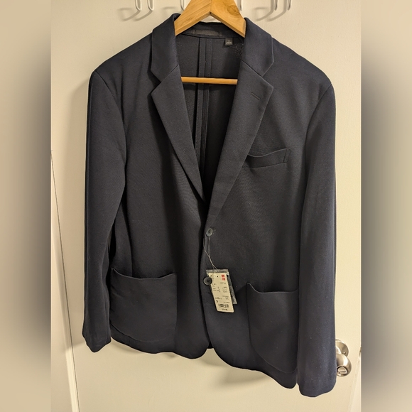 Uniqlo Men's Dark Blue Blazer - Picture 3 of 6